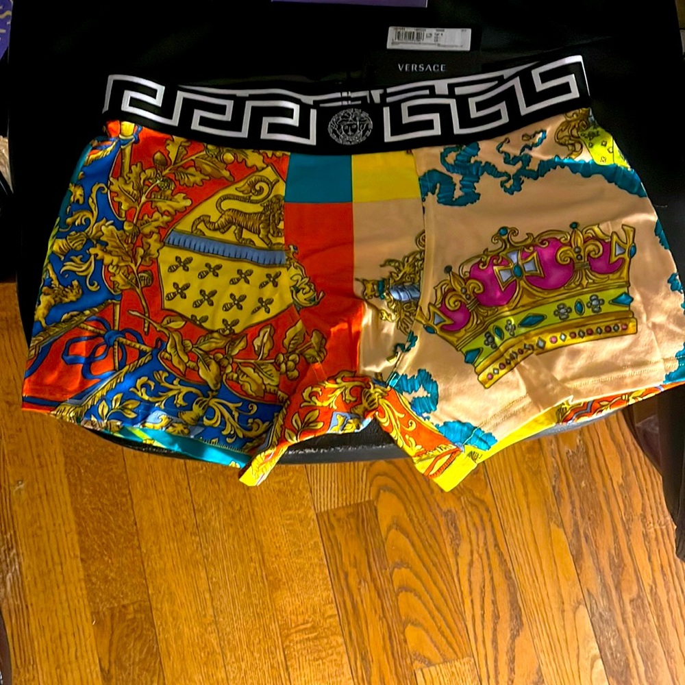 Versace Graphic-print boxer trunks